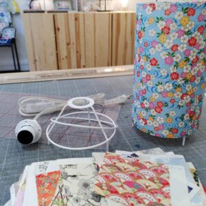 Atelier Sarigami: atelier de fabrication d'une lampe en papier japonais